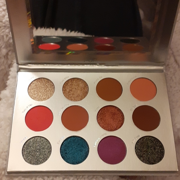 Brand New Pür Festival Pressed Pigment Palette - Picture 4 of 5